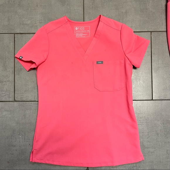 FIGS | Neon Pink Catarina One Pocket Scrub Top XXS - Picture 2 of 4